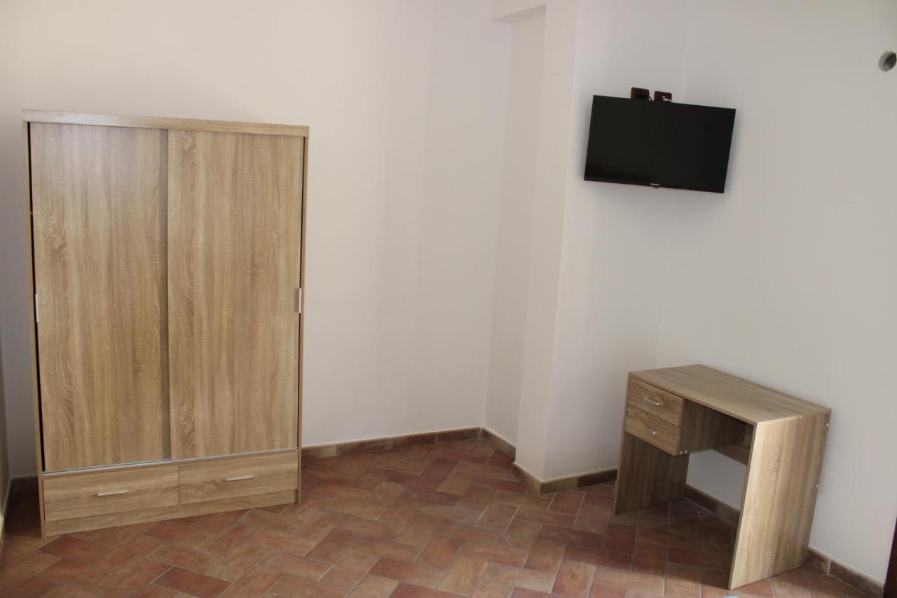 B&B Casa Giuliana Balestrate Bagian luar foto
